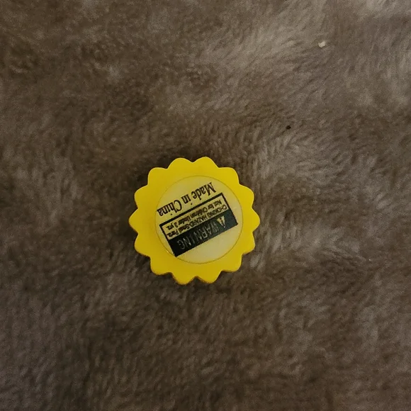 💥 5/$15 Croc Charm - Picture 2 of 2